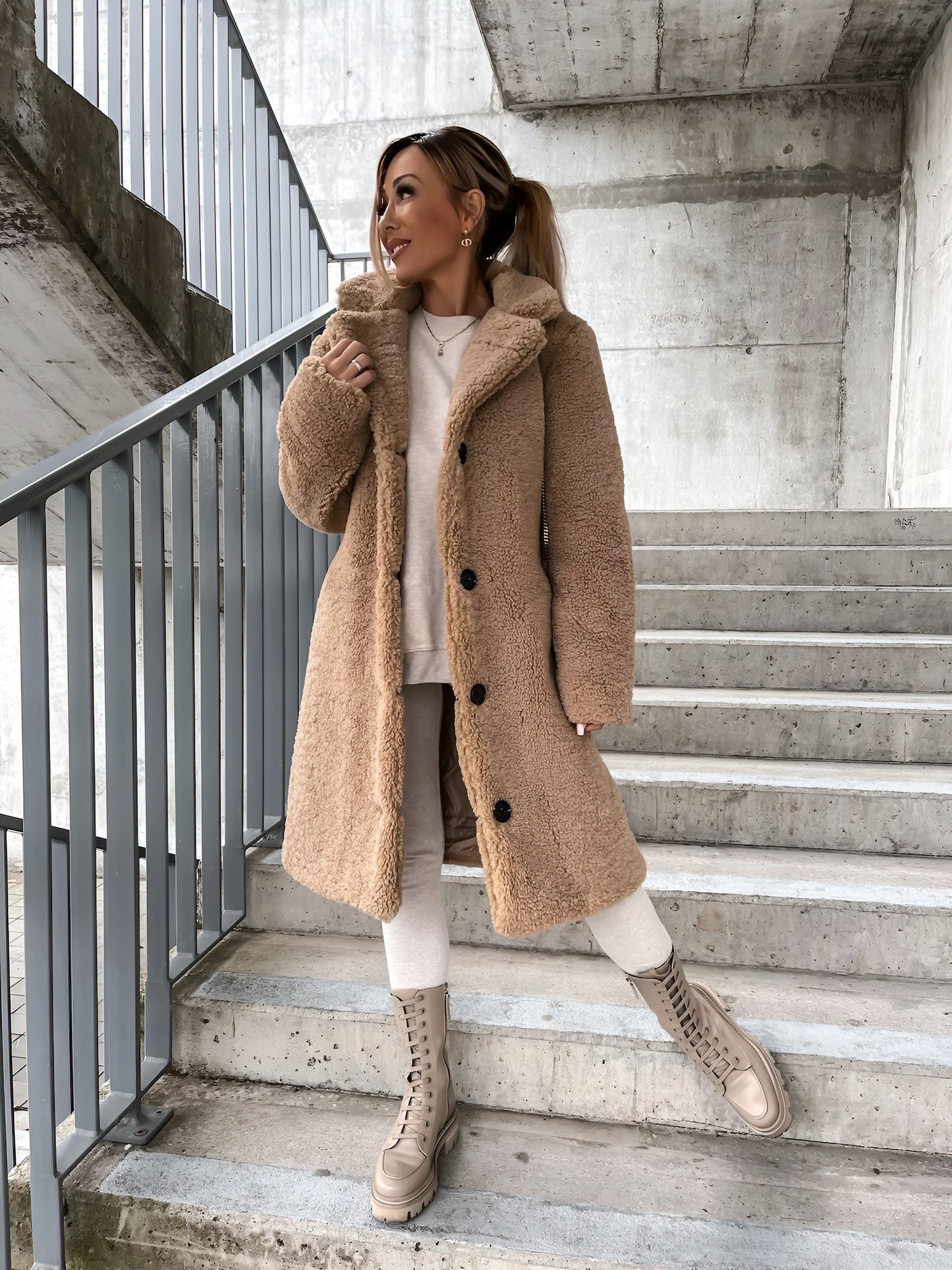 Noah | Pluche Mantel